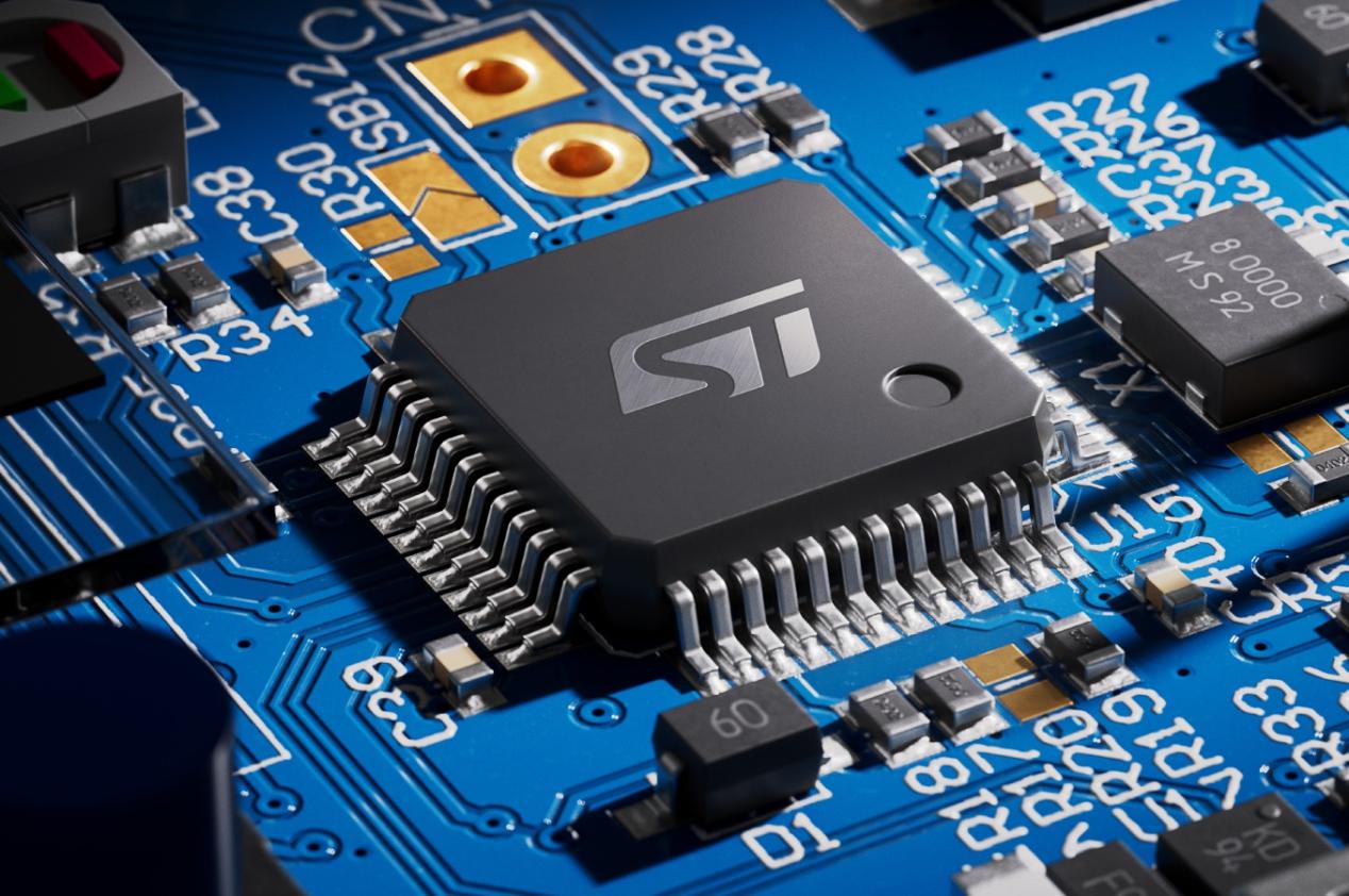 STMicroelectronics: A Semiconductor Journey from Fusion to Leadership